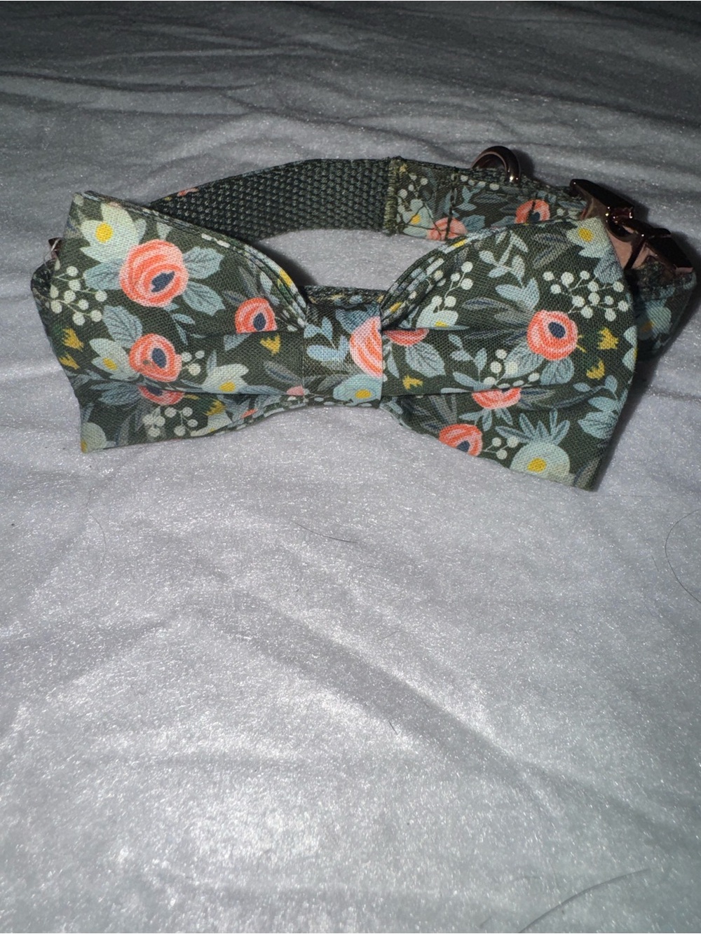 Floral Bow Collar in Olive Green and Coral